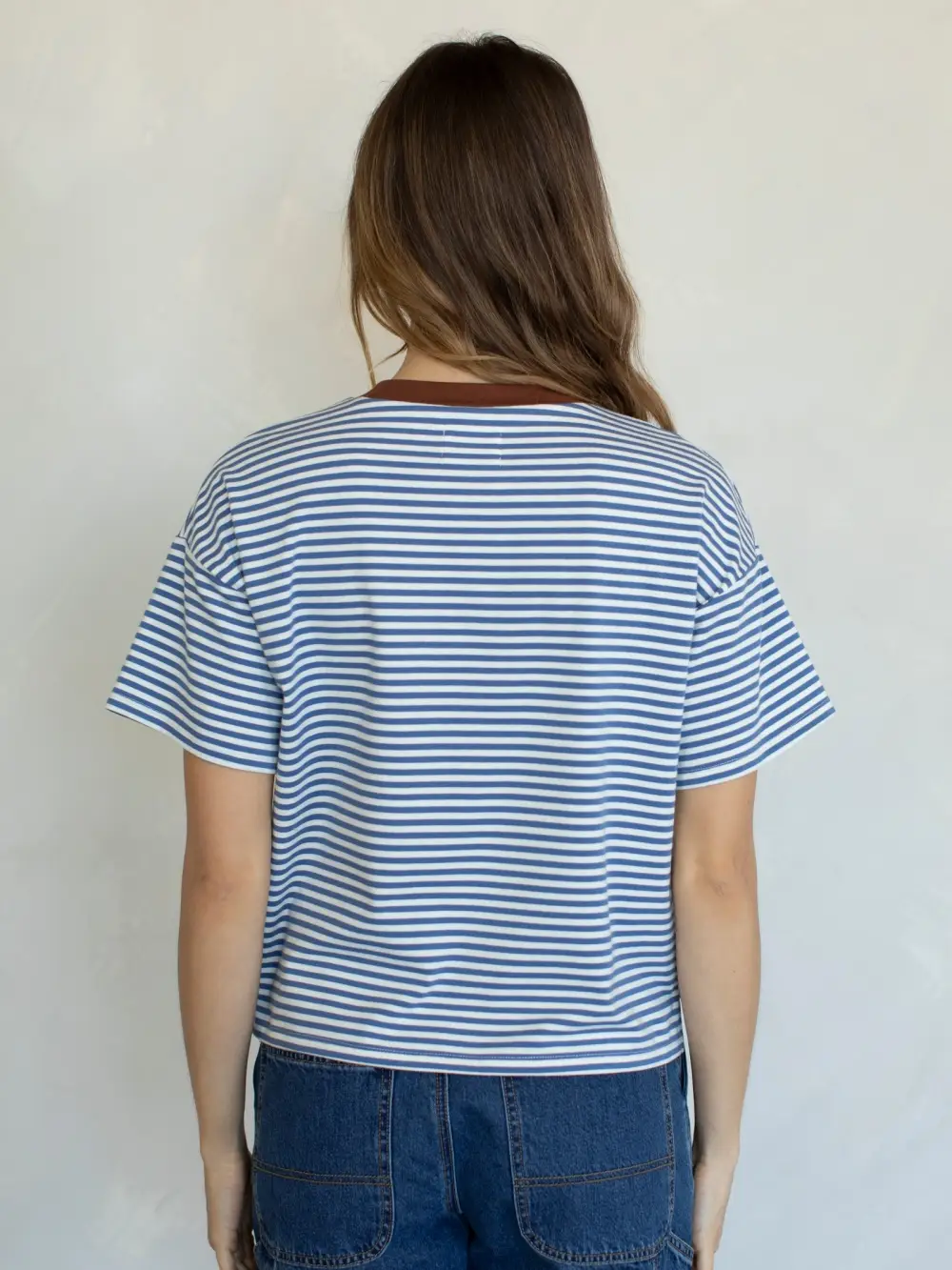 Contrast Neck Band Tee - Image 3