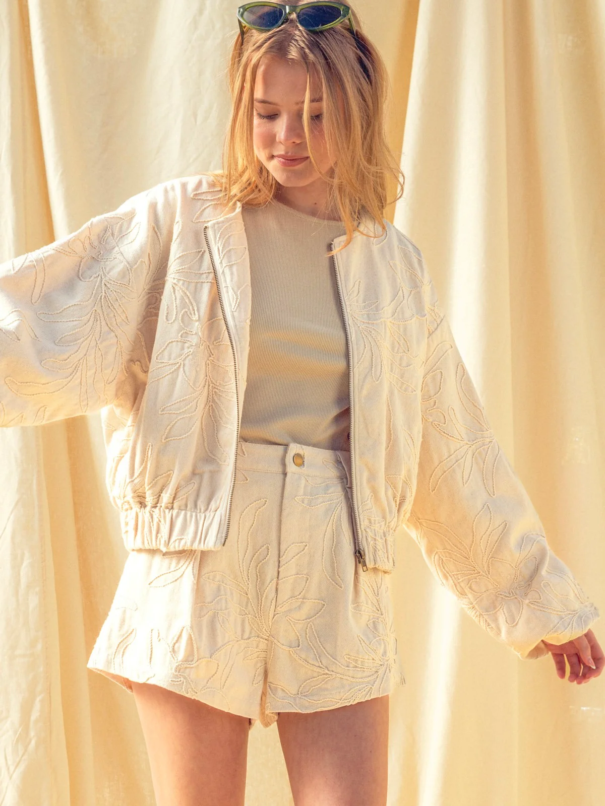 Floral Jacquard Zip Up Jacket - Image 3