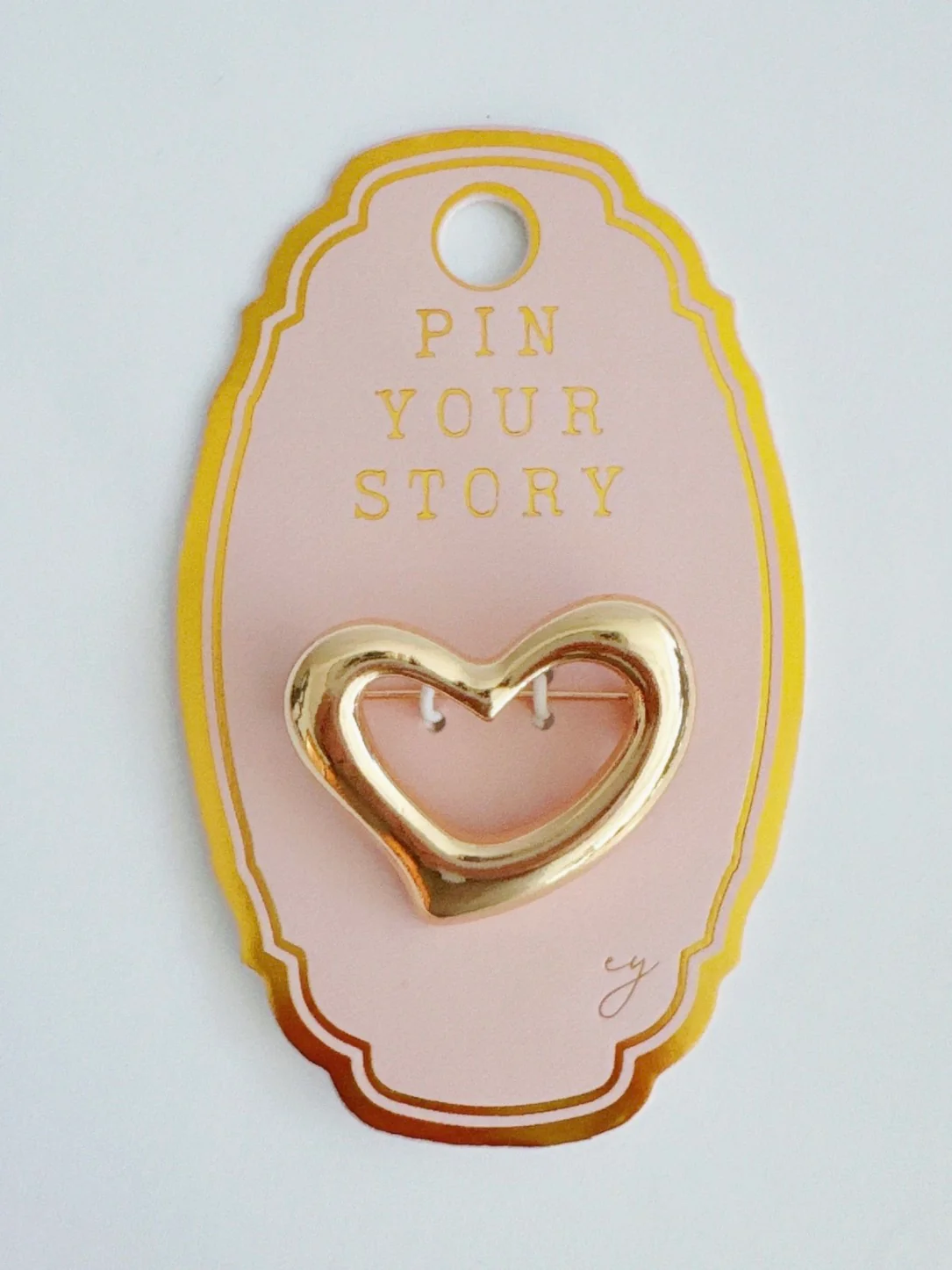 Golden Flow Heart Brooch Pin