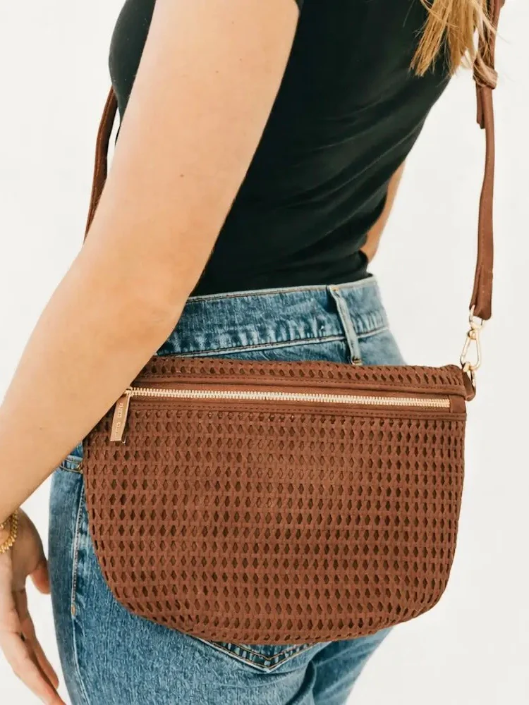 Hollow Westlyn Bum Bag - Image 2
