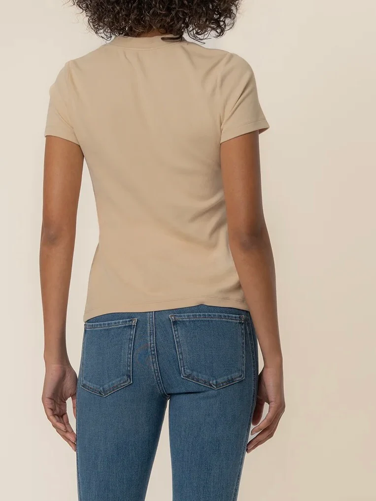 Kut from the Kloth Langley Short Sleeve Rib Top - Image 3