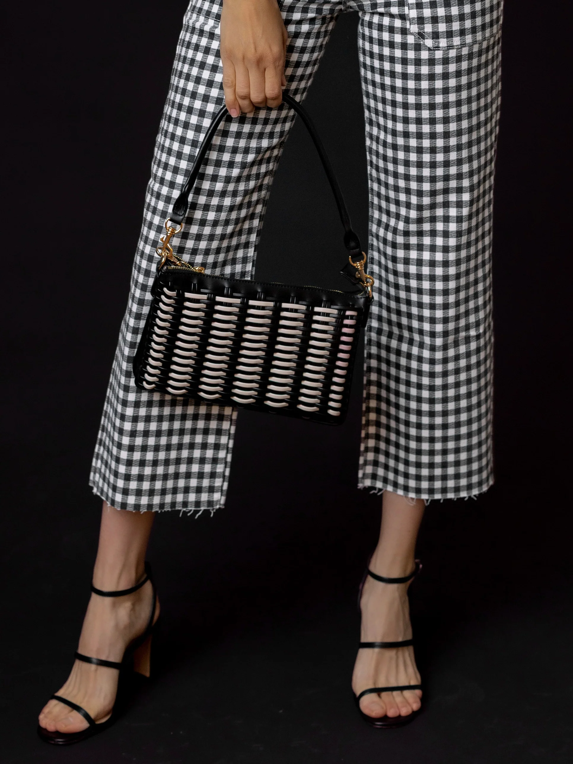 Maggie Crossbody