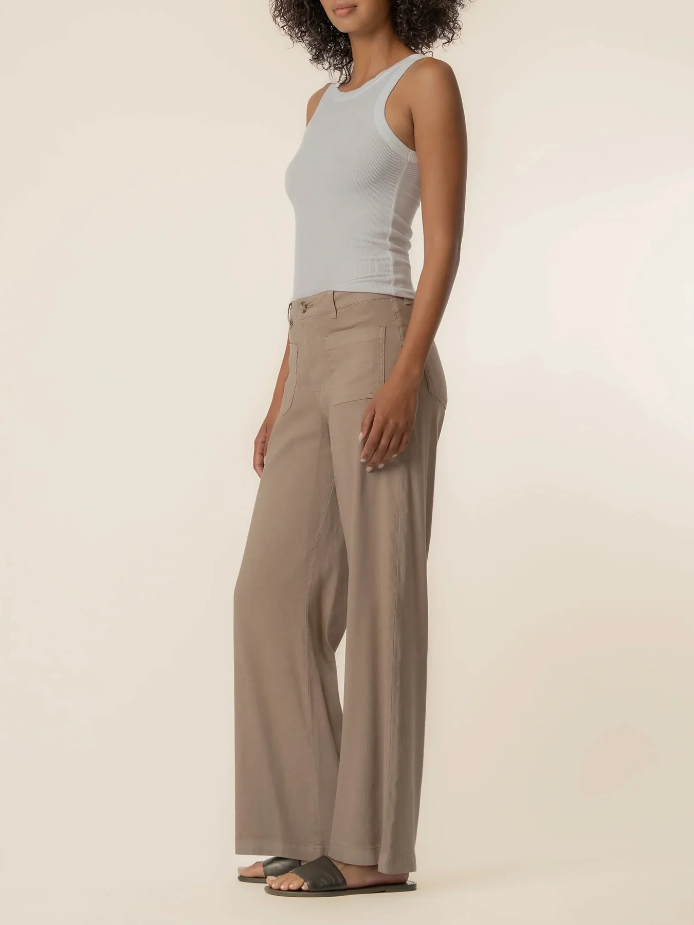 Kut From The Kloth Meg High Rise Wide Legs with Patch Pocket - Image 2