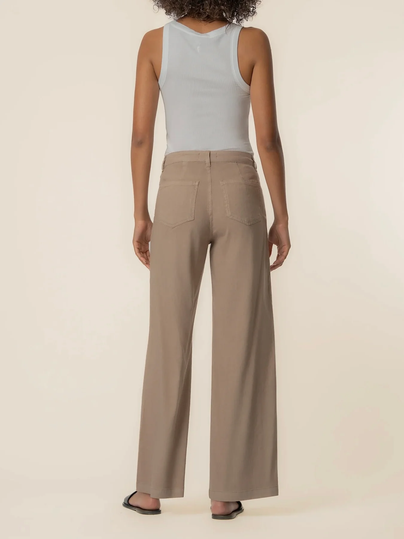 Kut From The Kloth Meg High Rise Wide Legs with Patch Pocket - Image 3
