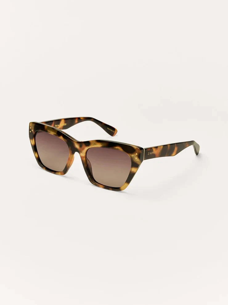 Z Supply Park Avenue Sunglasses - Image 3