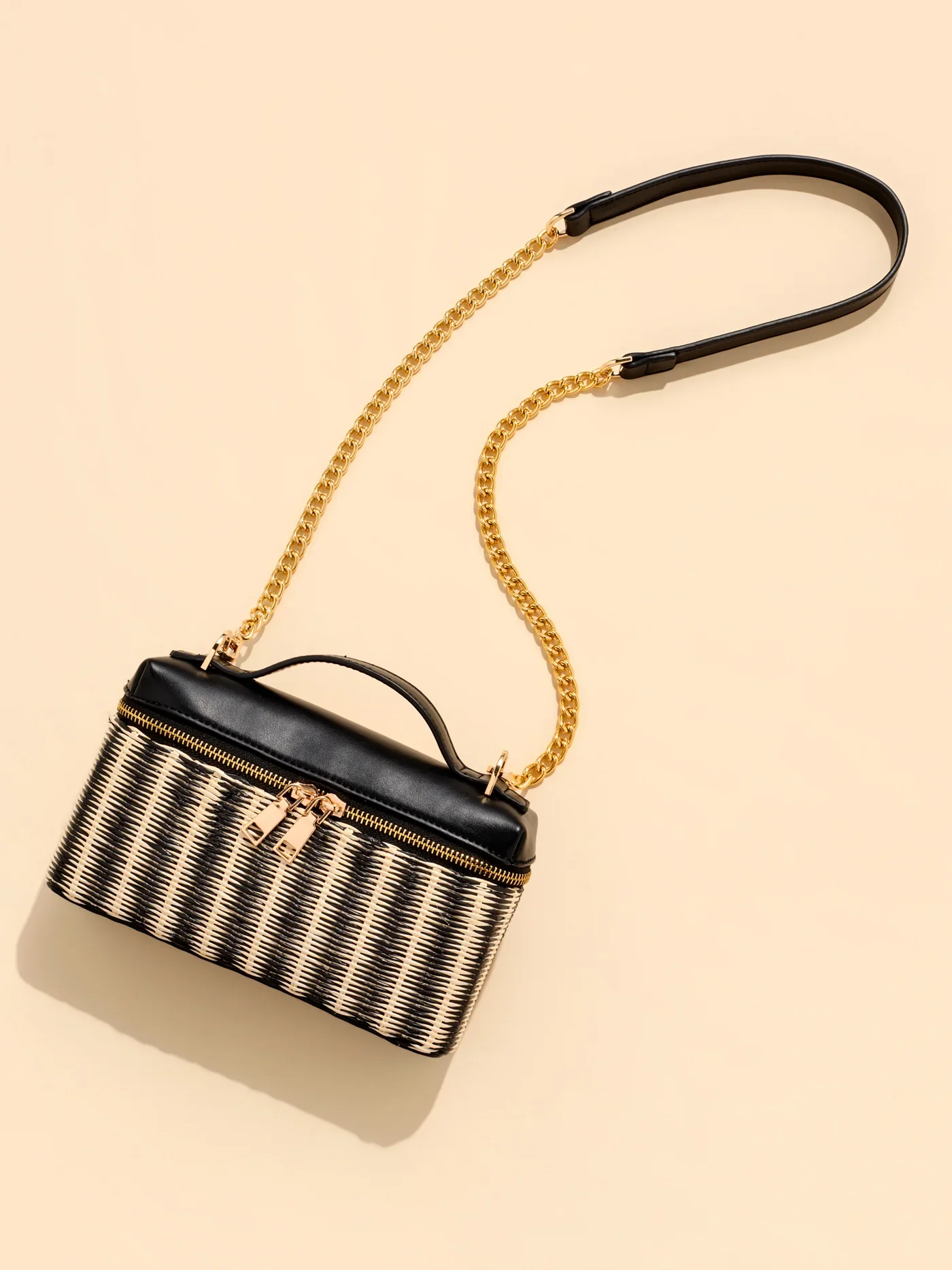 Riley Shoulder Bag - Image 2