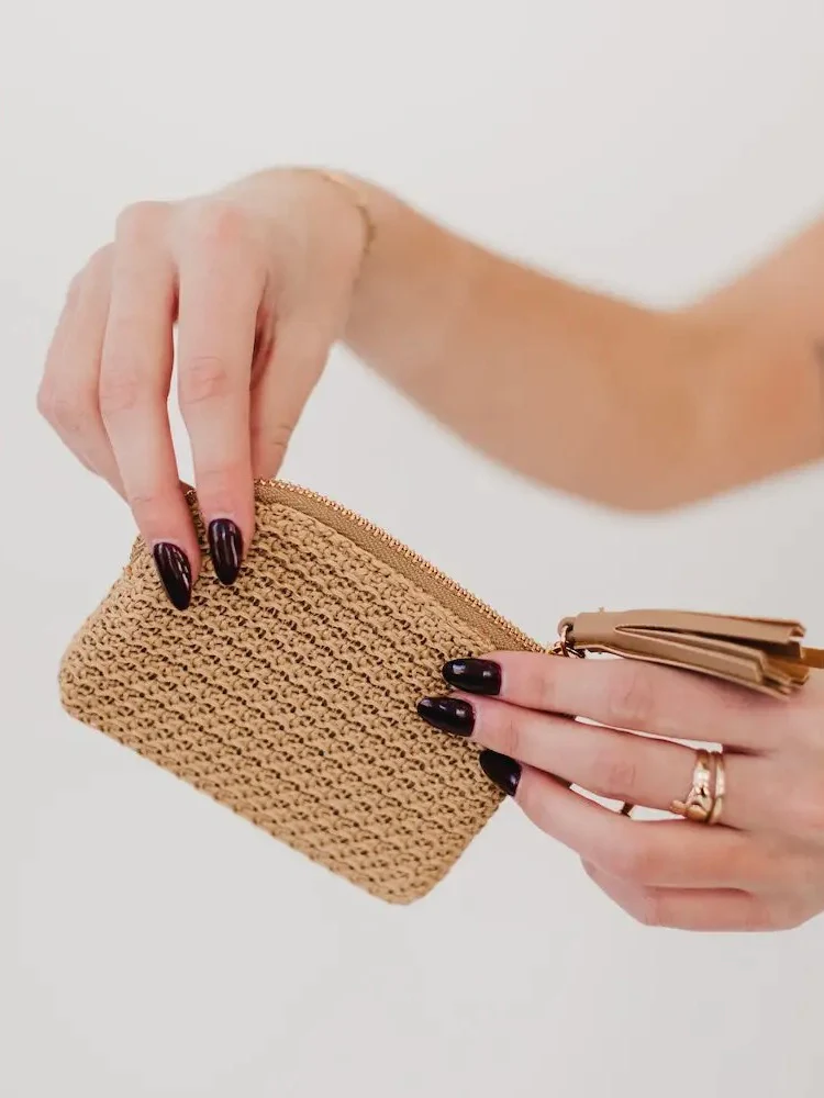 River Raffia Card Holder