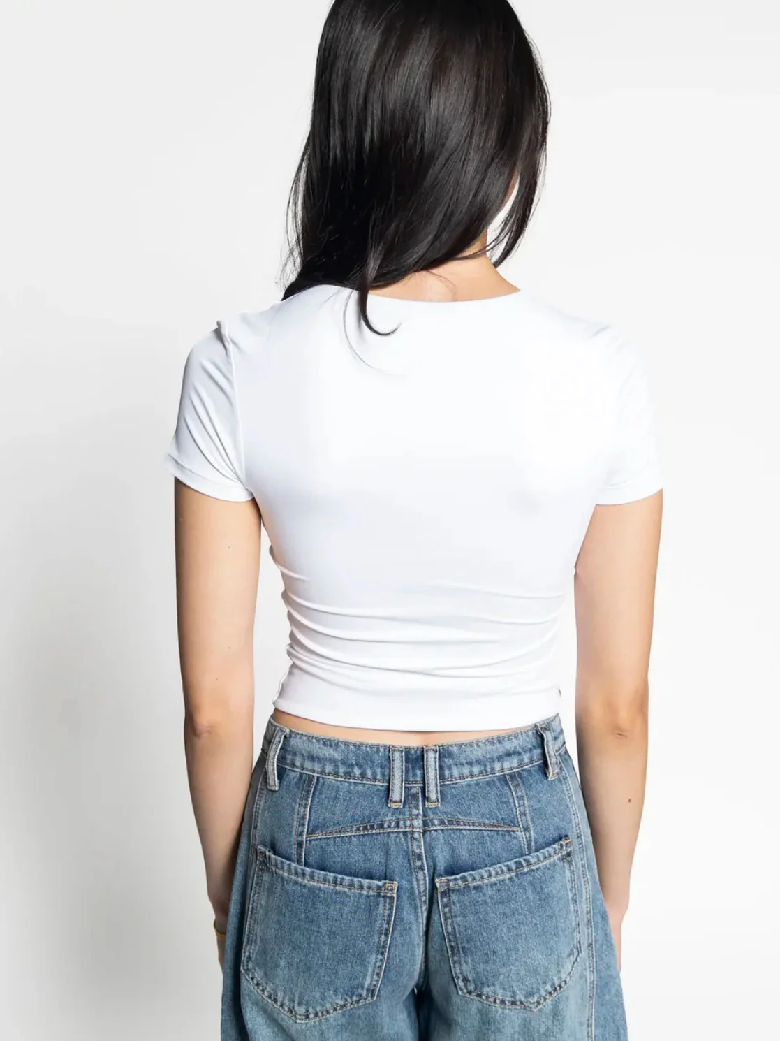 Roxis Crewneck T-Shirt - Image 6