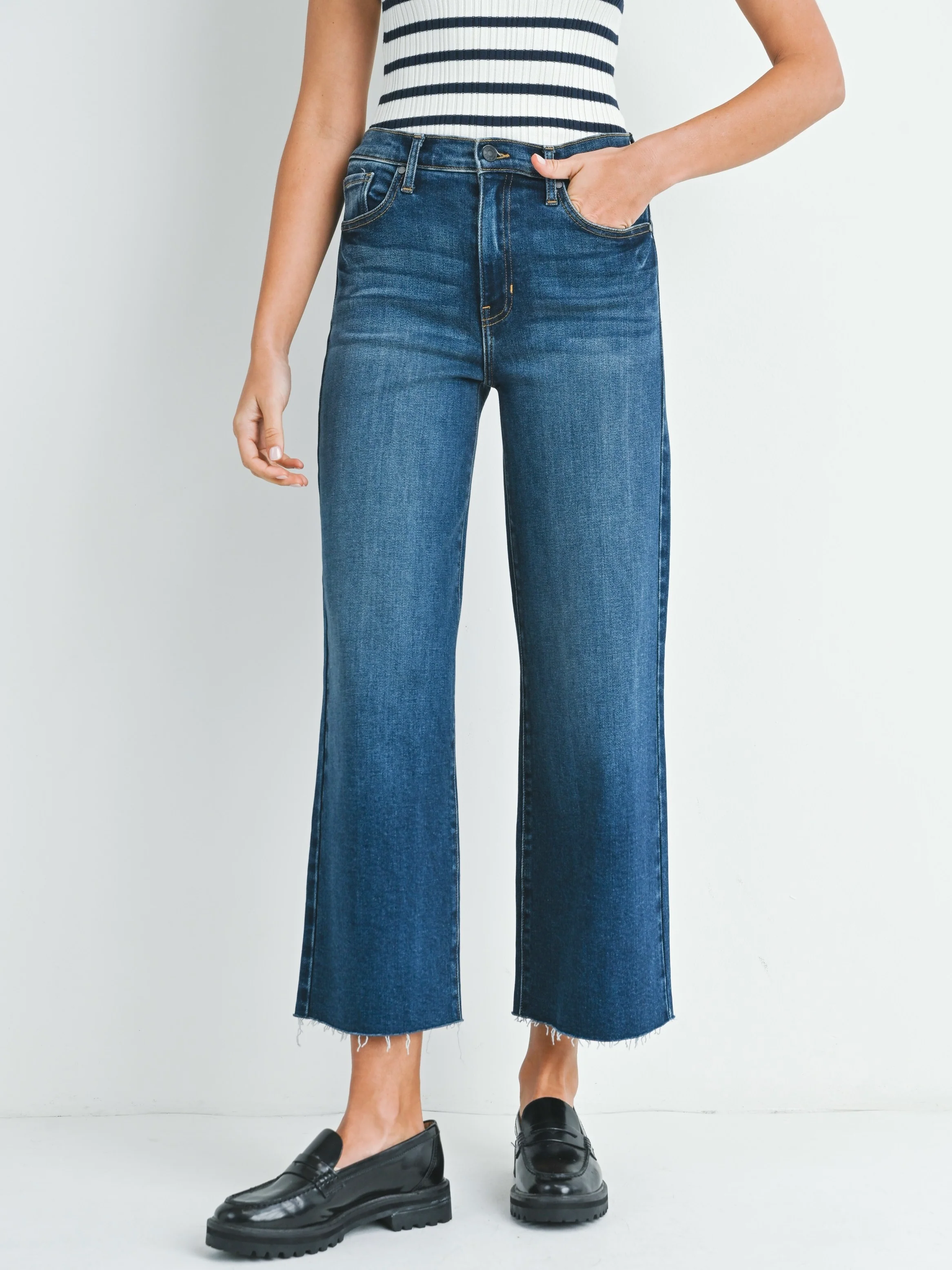 Just Black Denim : Scissor Cut Wide Leg - Image 5