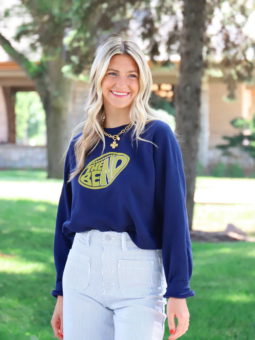 The Bend Cropped Raglan Sweatshirt - Image 3