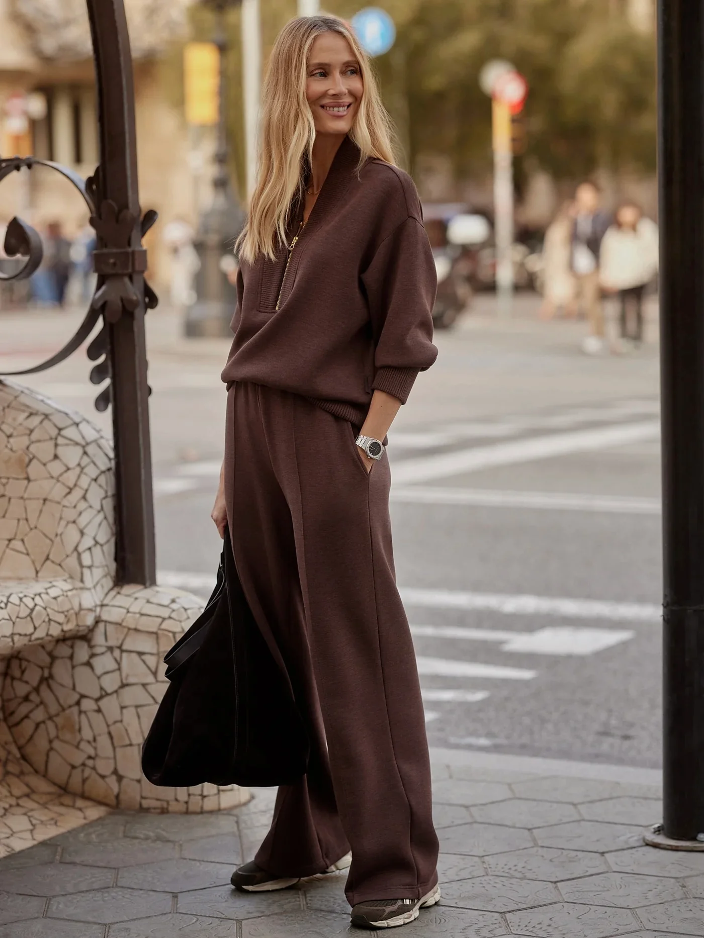 Varley The Wide Leg Pant - Image 4