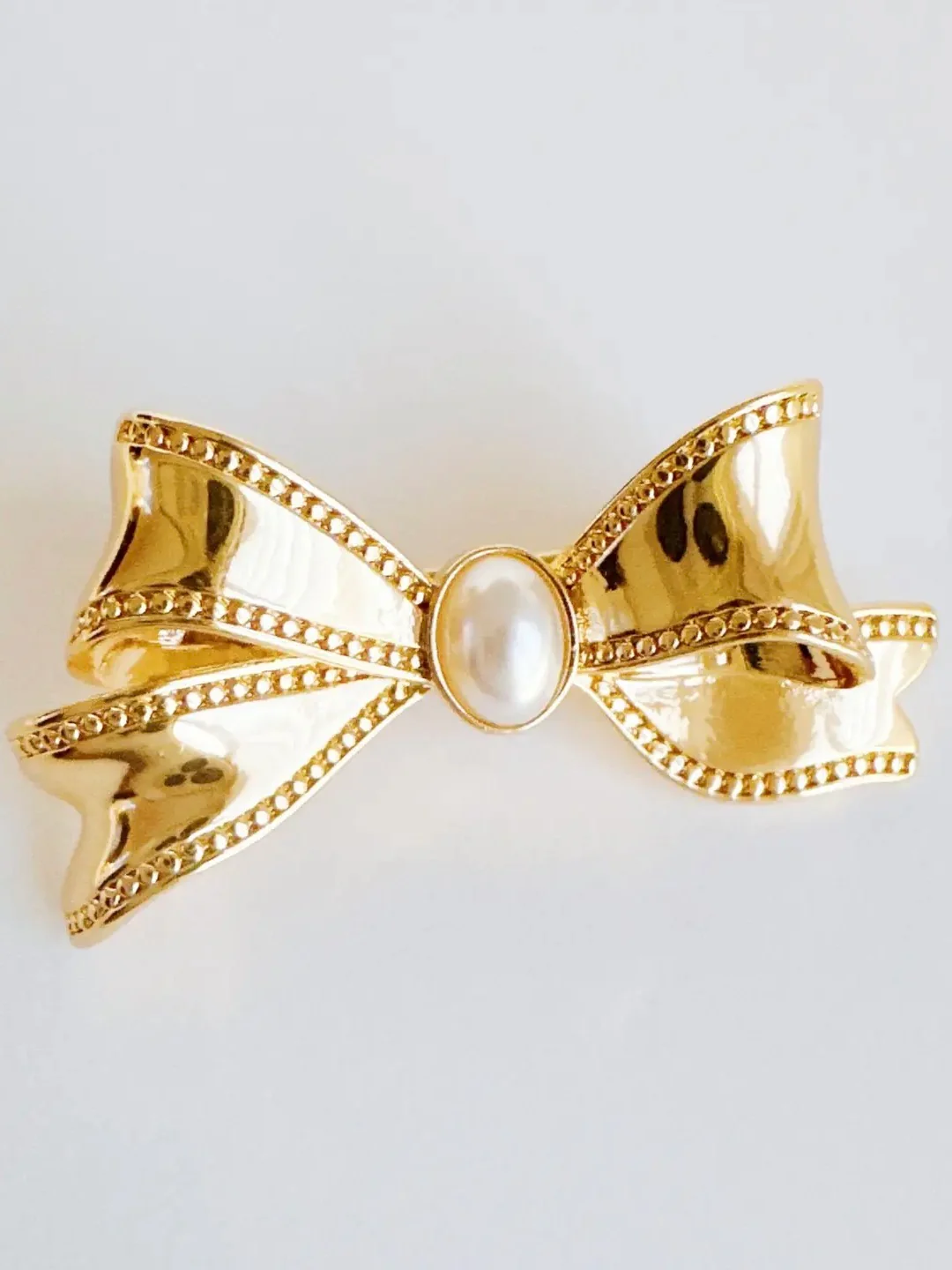 Vintage Pearl Bow Brooch Pin