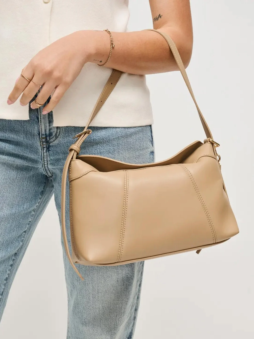Waylon Shoulder Bag